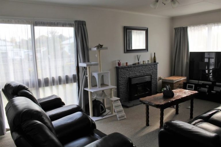 Photo of property in 364 High Street, Dannevirke, 4930