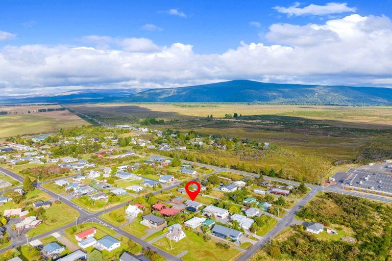 Photo of property in 11a Mackenzie Street, National Park, Owhango, 3989