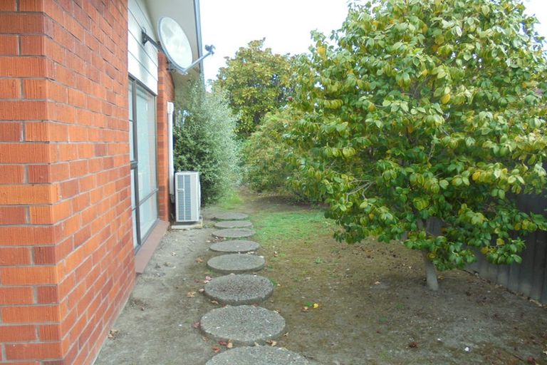 Photo of property in 59 Yellowstone Crescent, Burwood, Christchurch, 8083