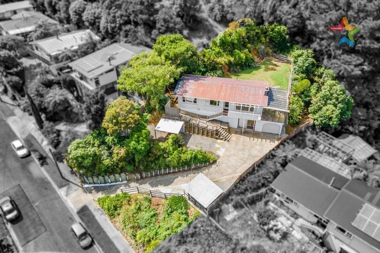 Photo of property in 51 Lowry Crescent, Stokes Valley, Lower Hutt, 5019
