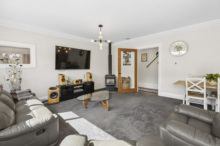 Photo of property in 39 Lonsdale Street, Belleknowes, Dunedin, 9011