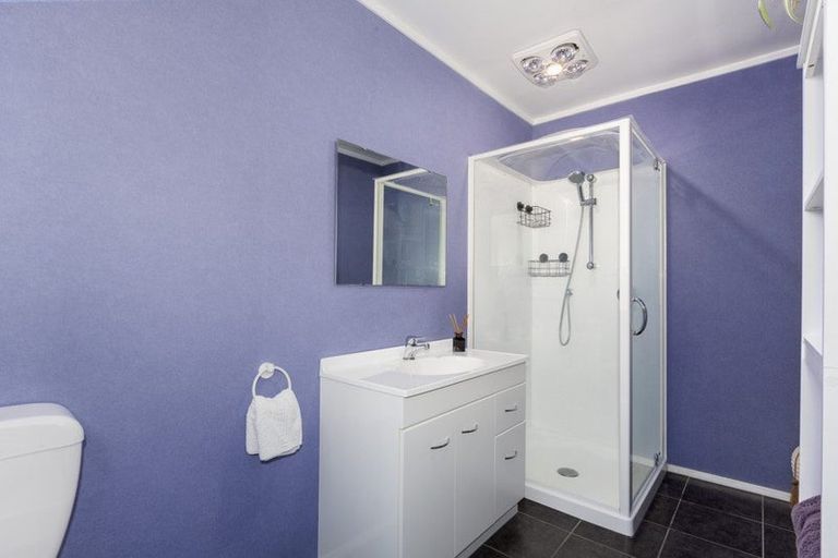 Photo of property in 19 Shackle Lane, Whitby, Porirua, 5024