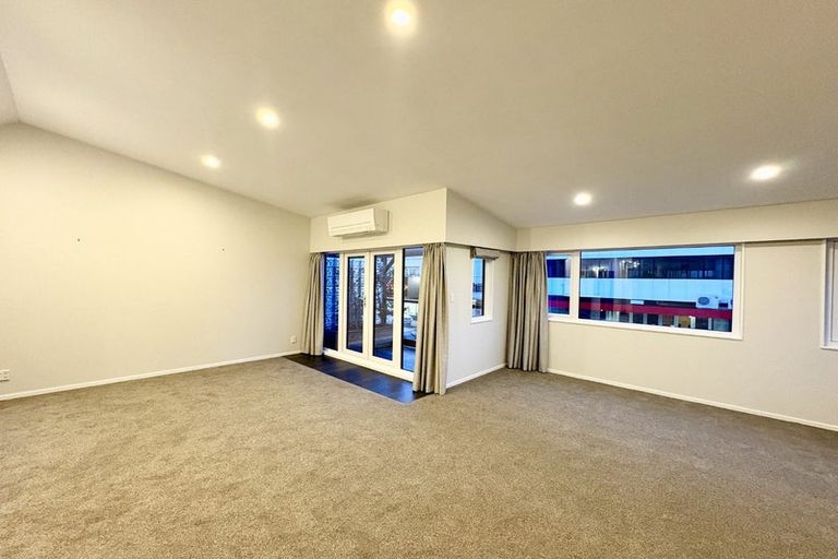 Photo of property in 2/1 Vivian Street, Te Aro, Wellington, 6011