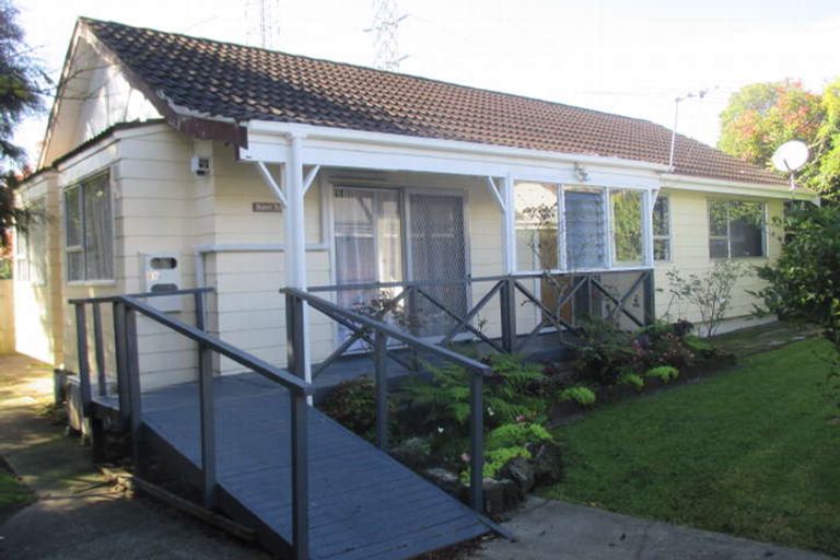 Photo of property in 81a/1 Flanshaw Road, Te Atatu South, Auckland, 0610