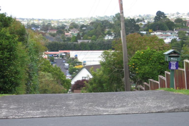 Photo of property in 2/59a Target Road, Totara Vale, Auckland, 0629