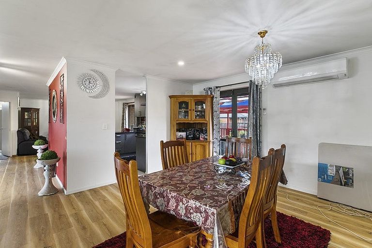 Photo of property in 48 Isabella Drive, Pukekohe, 2120