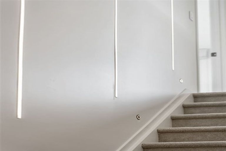 Photo of property in 1 Ocean Breeze Avenue, Hobsonville, Auckland, 0616