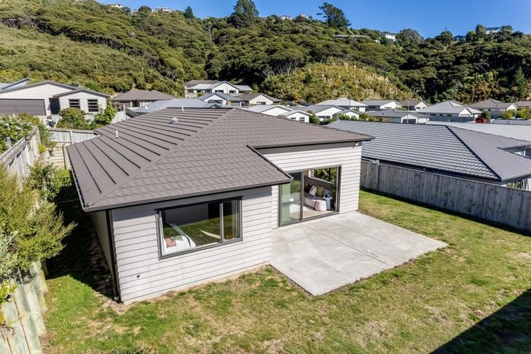 Photo of property in 12 Moonsail Drive, Whitby, Porirua, 5024