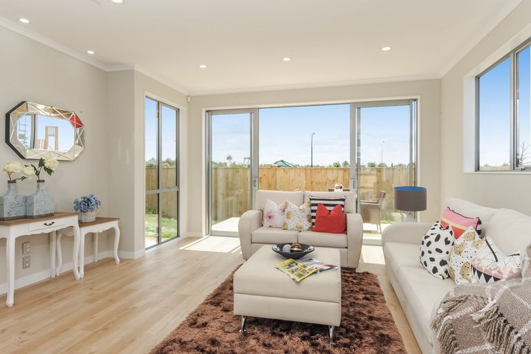 Photo of property in 36 Lockheed Street, Hobsonville, Auckland, 0618