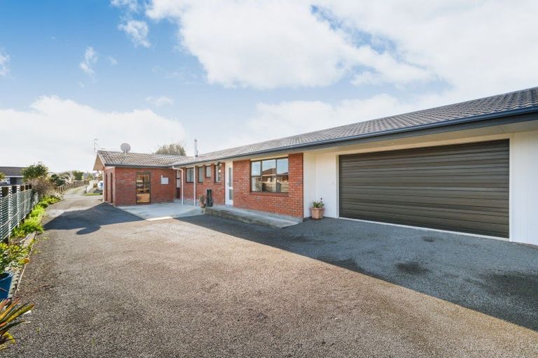 Photo of property in 19 Fiona Crescent, Feilding, 4702