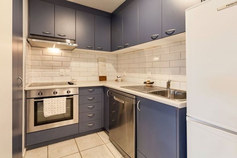 Photo of property in 1b/10 Crown Lynn Place, New Lynn, Auckland, 0600