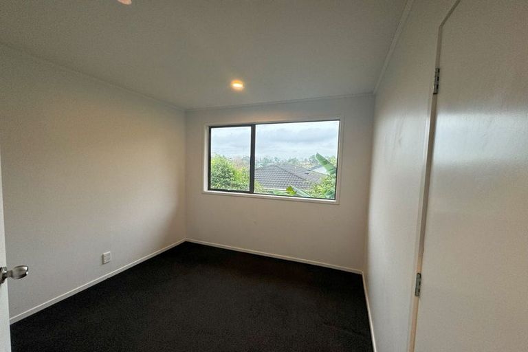 Photo of property in 13 Lendenfeld Drive, Papatoetoe, Auckland, 2025