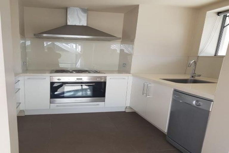 Photo of property in 4/23 Clare Road, St Albans, Christchurch, 8014