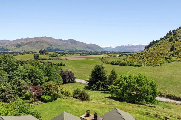 Photo of property in 515 Mount Barker Road, Wanaka, 9382
