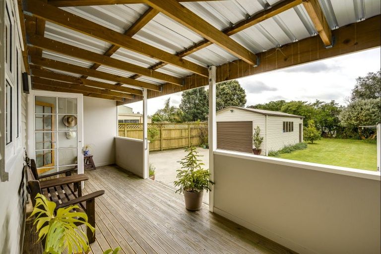 Photo of property in 14 Barker Road, Marewa, Napier, 4110