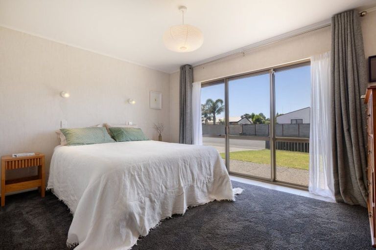 Photo of property in 19 Gobray Crescent, Mount Maunganui, 3116