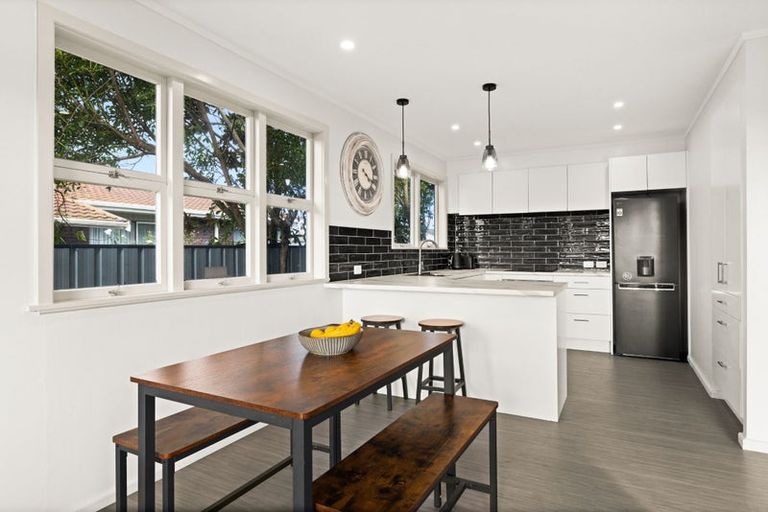 Photo of property in 711 Ballantyne Street, Frimley, Hastings, 4120