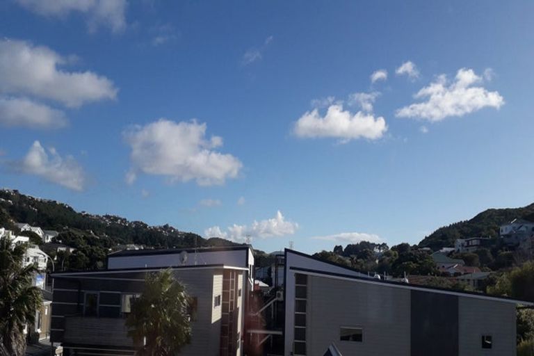 Photo of property in 4/129 The Parade, Island Bay, Wellington, 6023