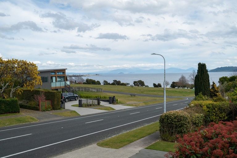 Photo of property in 63 Pataka Road, Taupo, 3330