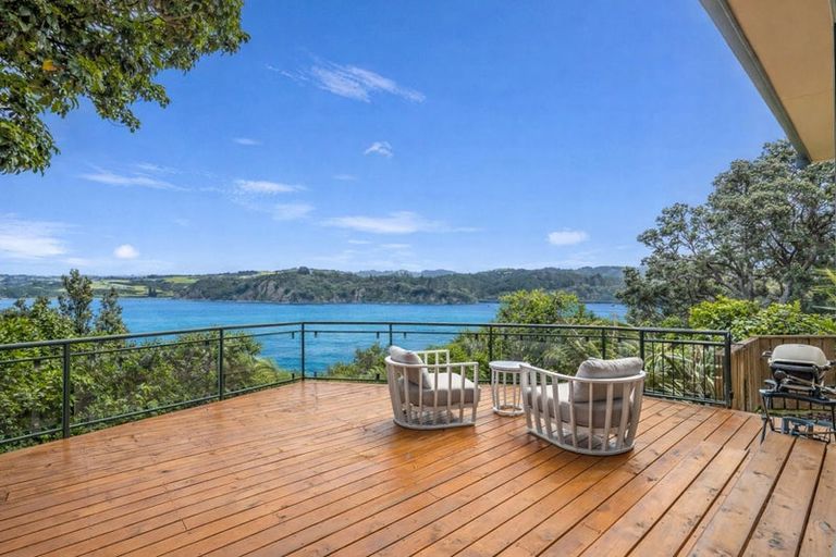 Photo of property in 48a Kestrel Heights, Arkles Bay, Whangaparaoa, 0932