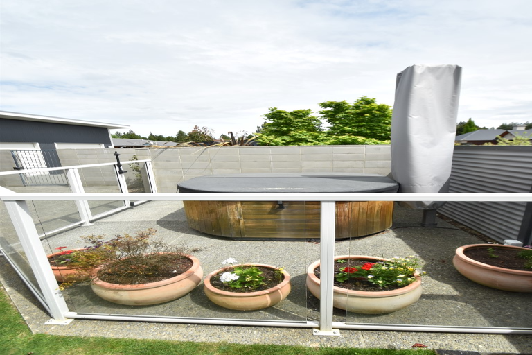 Photo of property in 31 Rhoboro Road, Twizel, 7901