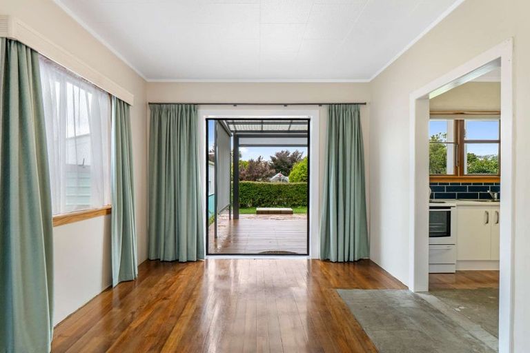 Photo of property in 12 Quick Avenue, Aramoho, Whanganui, 4500