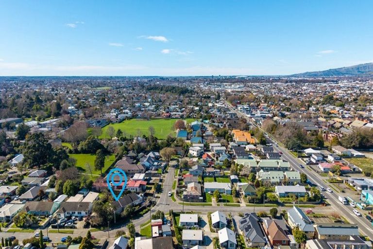 Photo of property in 16 Balgay Street, Upper Riccarton, Christchurch, 8041