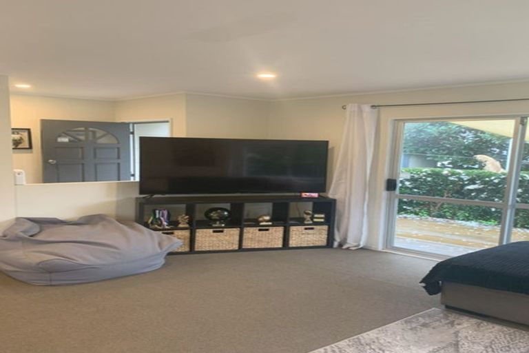 Photo of property in 1/29 Hill Crescent, Papakura, 2110