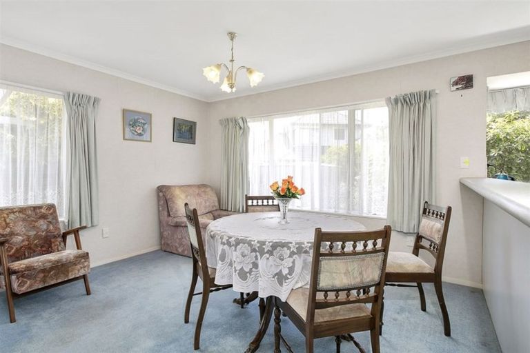 Photo of property in 23 Lucerne Place, Welcome Bay, Tauranga, 3112