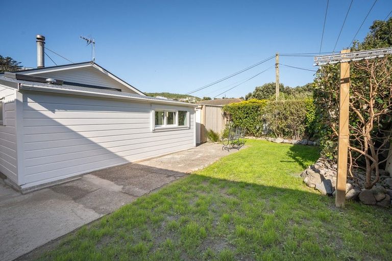 Photo of property in 63 Happy Valley Road, Owhiro Bay, Wellington, 6023