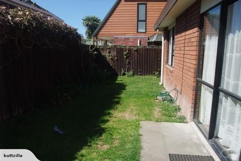 Photo of property in 96b Picton Avenue, Riccarton, Christchurch, 8011