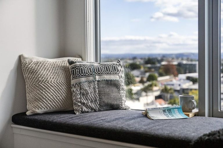 Photo of property in 11/72b Devonport Road, Tauranga, 3110