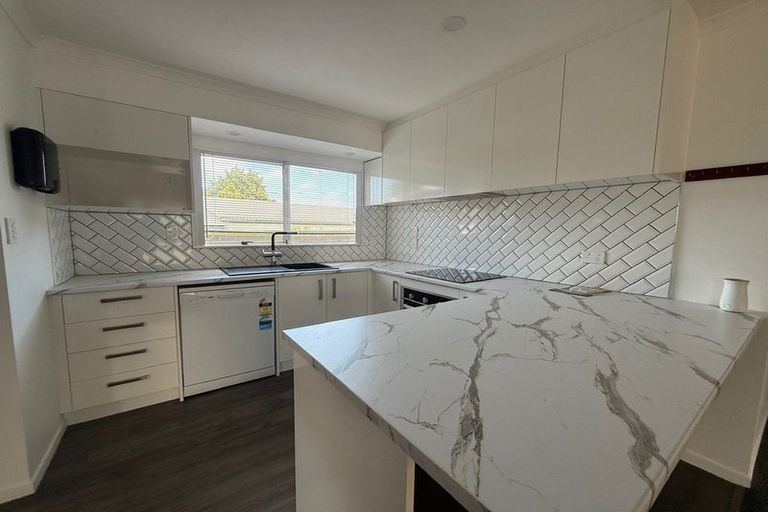 Photo of property in 4 Lickfold Lane, Pukete, Hamilton, 3200