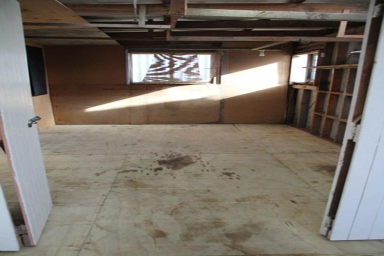 Photo of property in 9 Queen Street, Riverhead, 0820