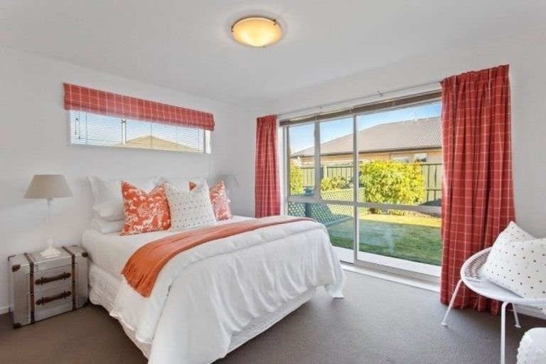 Photo of property in 19 Kensington Avenue, Rangiora, 7400