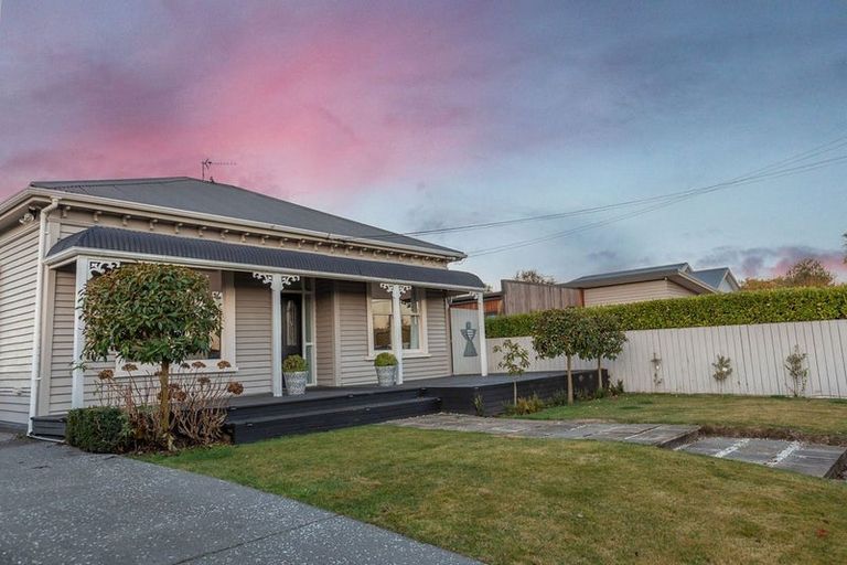 Photo of property in 112 Forfar Street, St Albans, Christchurch, 8014