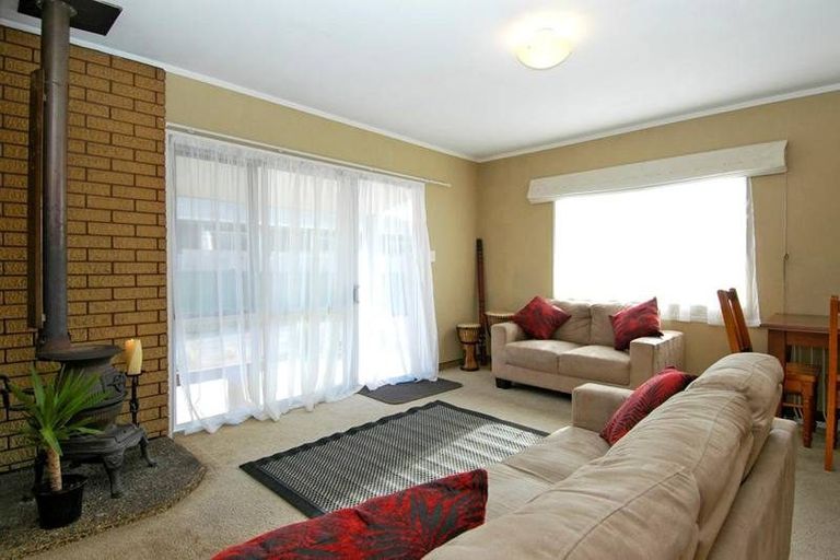 Photo of property in 245 Dickson Road, Papamoa Beach, Papamoa, 3118