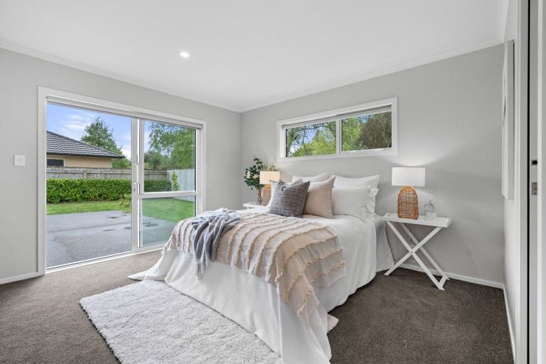 Photo of property in 60 Feist Street, Carterton, 5713
