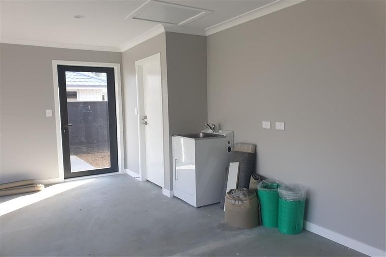 Photo of property in 42 Rose Leigh Drive, Cambridge, 3434