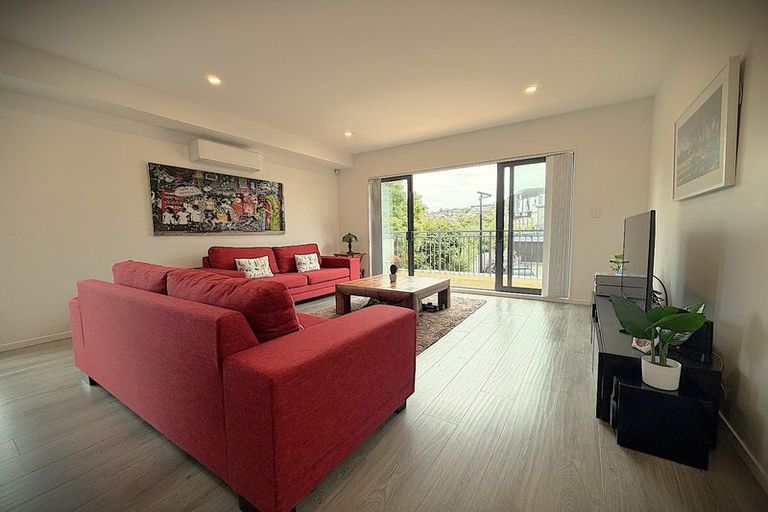 Photo of property in 34 Amherst Place, Albany, Auckland, 0632