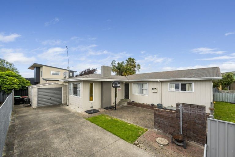 Photo of property in 46 Anderson Road, Taradale, Napier, 4112