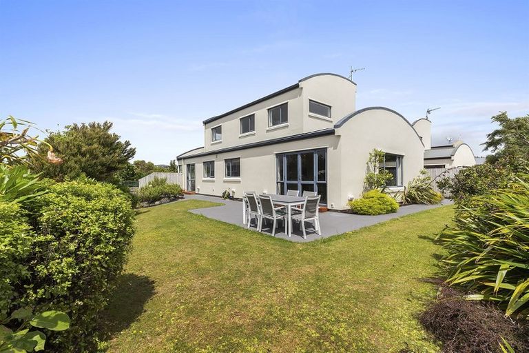 Photo of property in 28c James Cook Drive, Whitby, Porirua, 5024