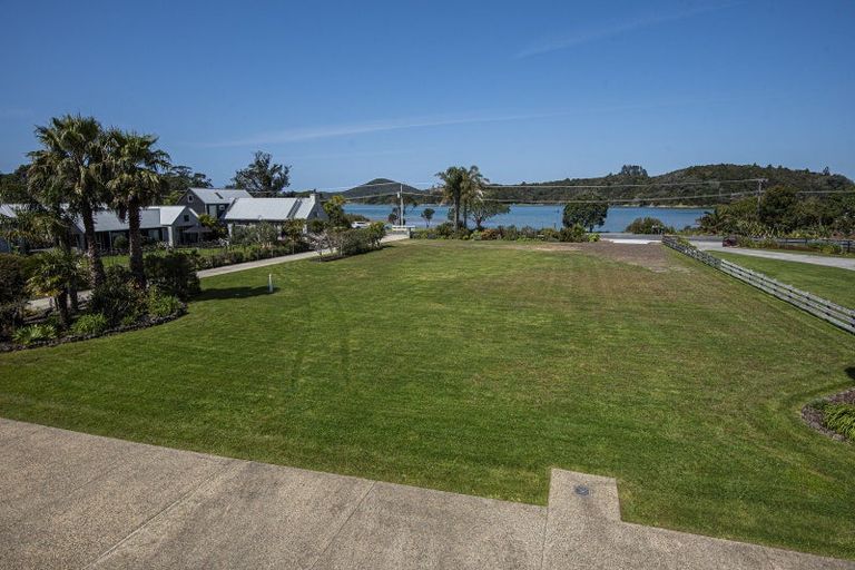 Photo of property in 42 Tongatu Road, Ngunguru, Whangarei, 0173