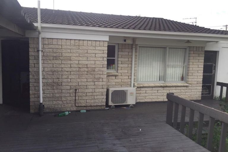Photo of property in 2/84b Great South Road, Manurewa, Auckland, 2102