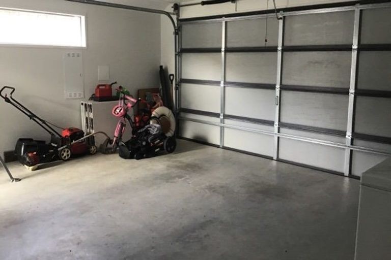 Photo of property in 4 Mangatiti Street, Papakura, 2110