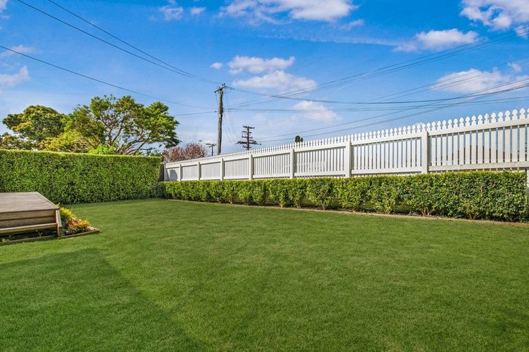 Photo of property in 1/34 Cambridge Terrace, Papatoetoe, Auckland, 2025