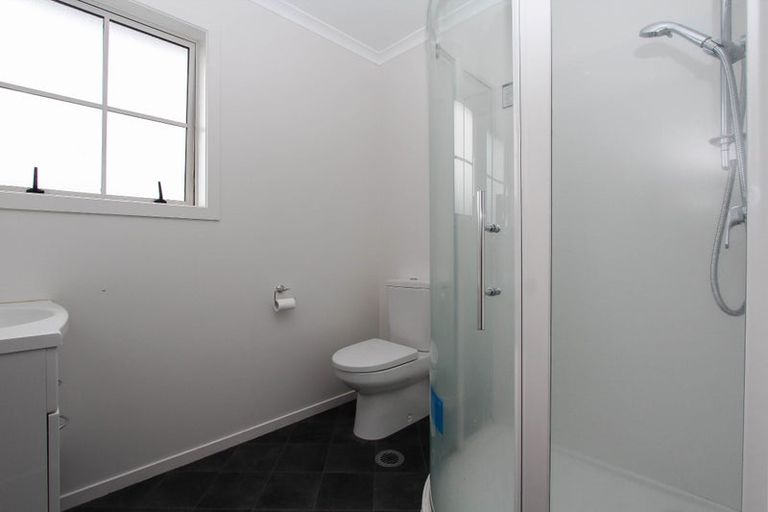 Photo of property in 12 Chiefs Court, Hamilton East, Hamilton, 3216