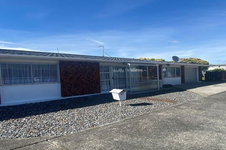 Photo of property in 4/118 Botanical Road, Takaro, Palmerston North, 4412