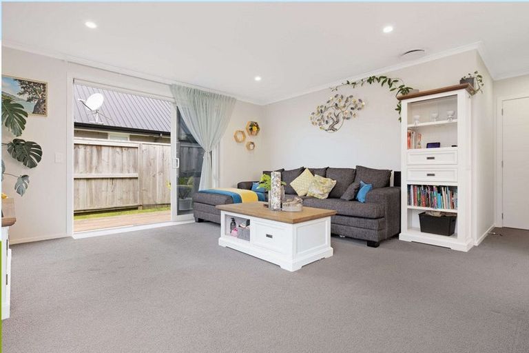 Photo of property in 20 Toi Place, Papamoa, 3118