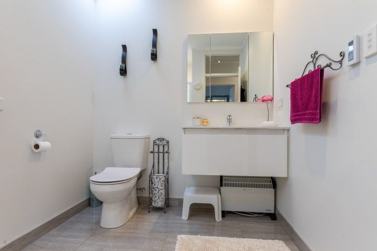 Photo of property in 68 Guy Street, Dannevirke, 4930